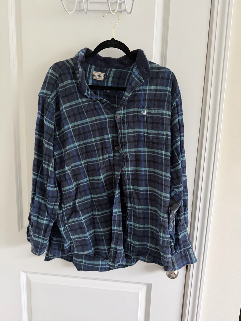 Southern Marsh Men’s Navy & Teal Plaid Button-Down Shirt